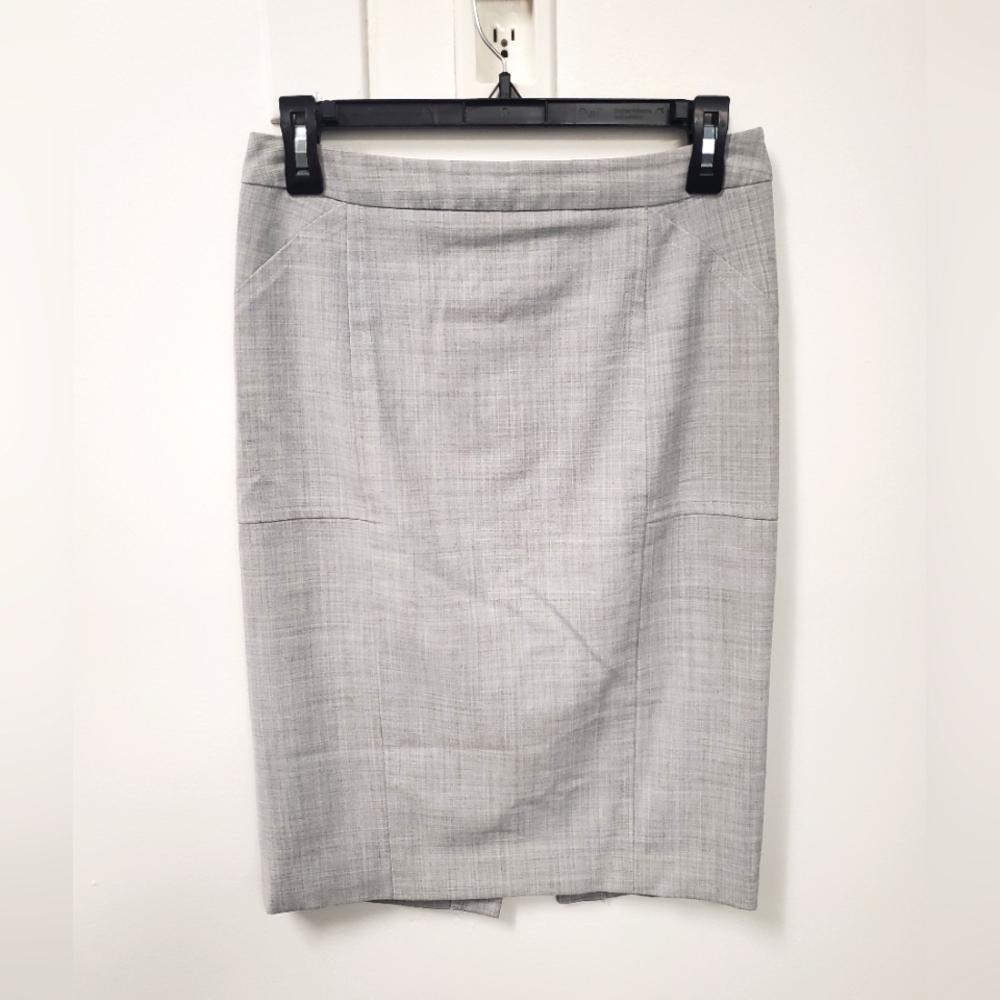 BODY BY VICTORIA Gray Pencil Skirt